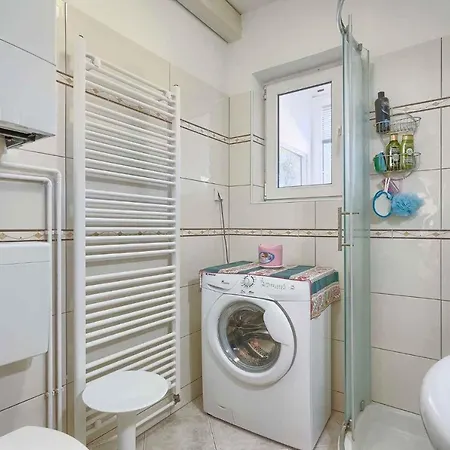 Two-bedroom 3 פולה