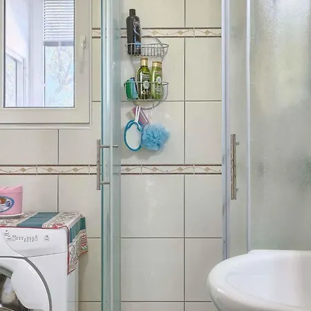 דירה Two-bedroom 3 *
